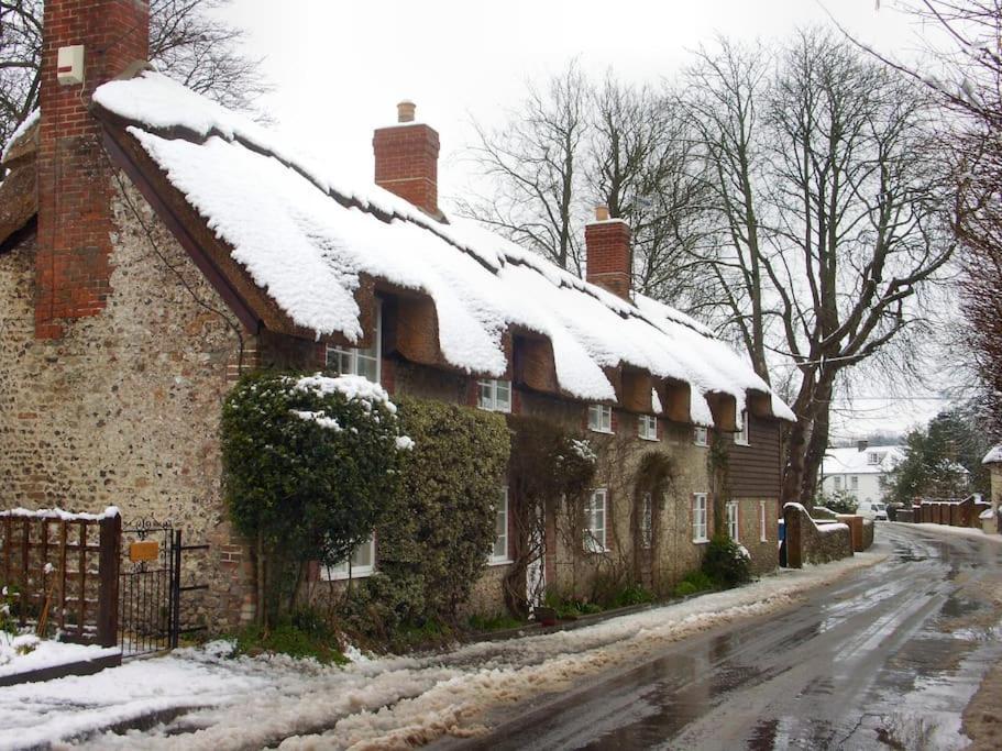 Little Thatch Cottage - Cerne Abbas, Dorset Eksteriør bilde